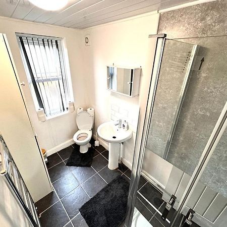 فندق Three Rose Manor At Warwick Road Near Birmingham Airport المظهر الخارجي الصورة