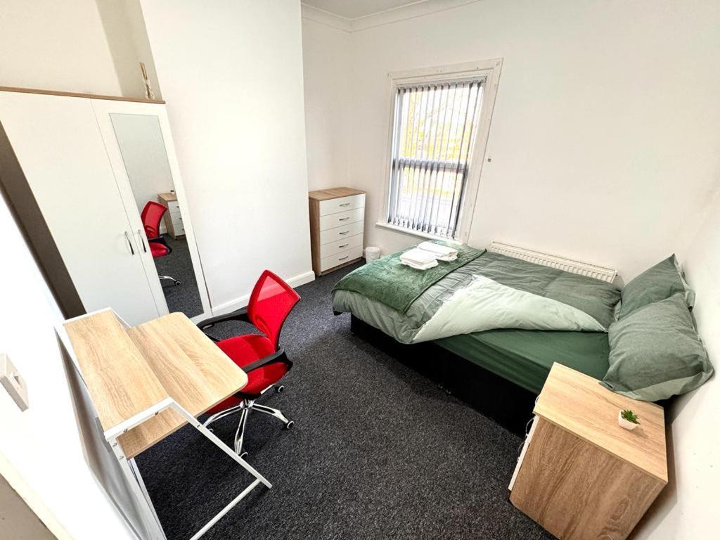 فندق Three Rose Manor At Warwick Road Near Birmingham Airport المظهر الخارجي الصورة